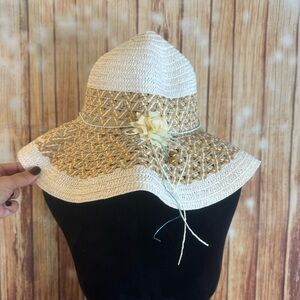 OSCAPS Women’s Beige Bucket Woven Sun Hat